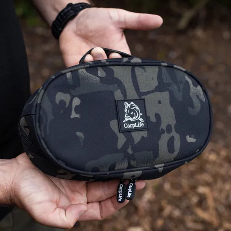 CarpLife Eclipse Camo Digi Scales & Carp Care Pouch